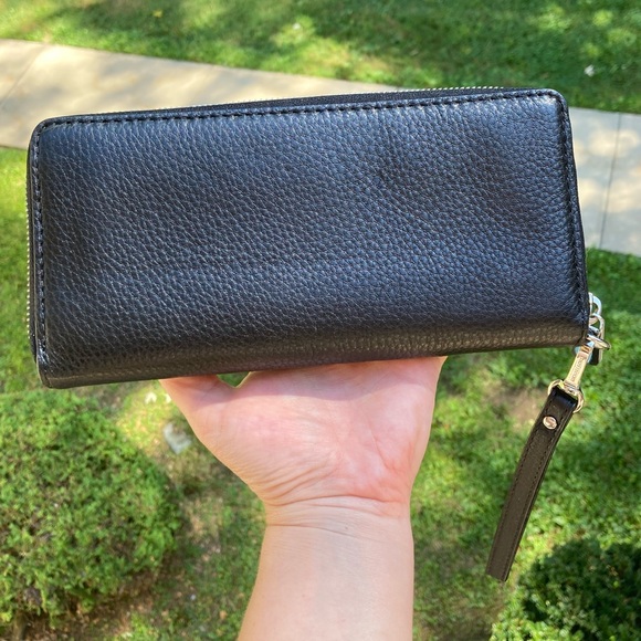 Michael Kors Black Pebbled Leather Large Zipper Wallet Wristlet Silver Hardware - Picture 4 of 17